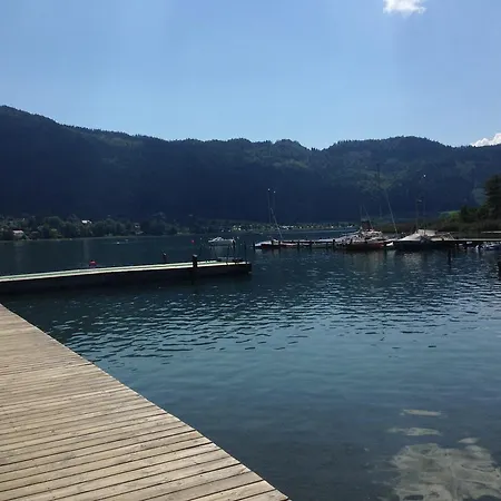 Familienurlaub Am See * بودينسدورف
